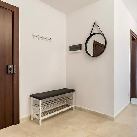 Dorris'S Apartment 5 Min Walk From St Julians San Ġwann Exterior foto