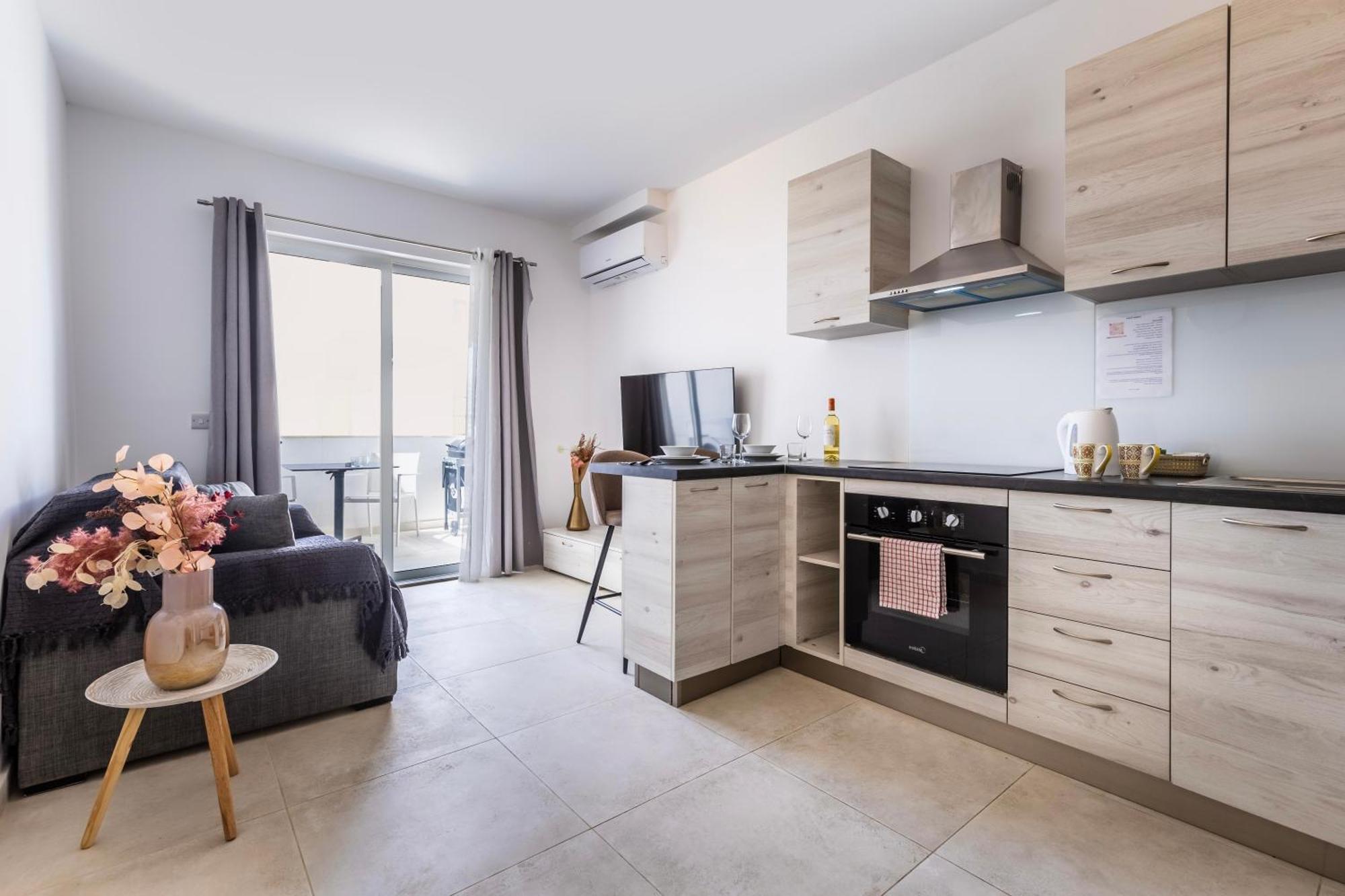 Dorris'S Apartment 5 Min Walk From St Julians San Ġwann Exterior foto
